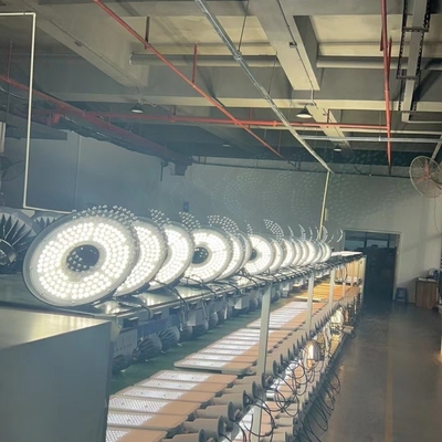 Ánh sáng cao 100w đến 240w UFO High Bay Light 150lm / W cho xưởng và nhà kho
