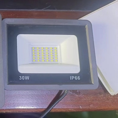 10w đến 200w 3 năm bảo hành thiết kế đơn giản chống nước đèn LED Spot cho sân vườn hoặc công viên