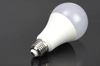 270 độ tia sáng góc Bóng đèn SKD E14 E27 B22 Tiết kiệm năng lượng CRI 80 Bảo hành 2 năm