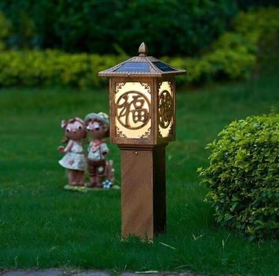 Chiếu sáng cảnh quan bằng năng lượng mặt trời với pin bên trong cho sân, vườn và công viên